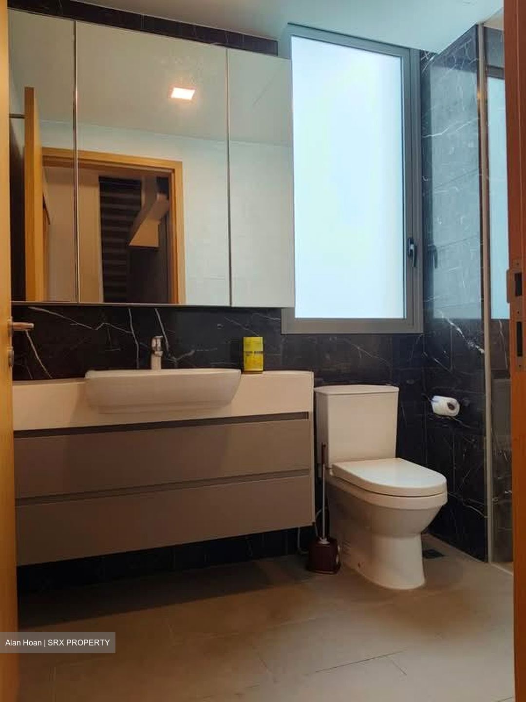 The Glades (D16), Condominium #568301381